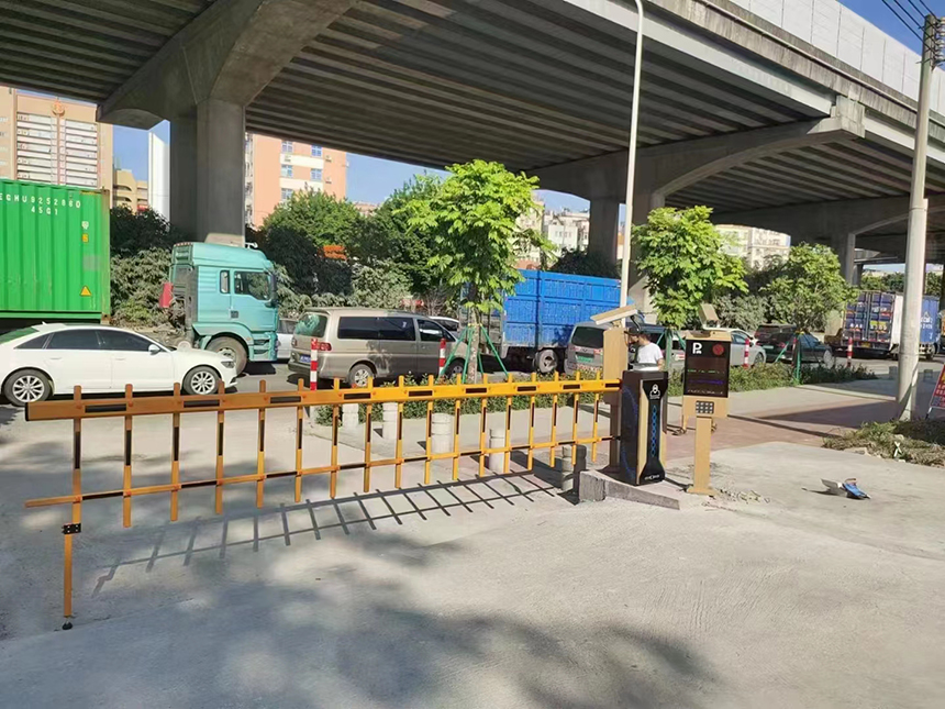 广州机场路夏矿智慧园区停车场